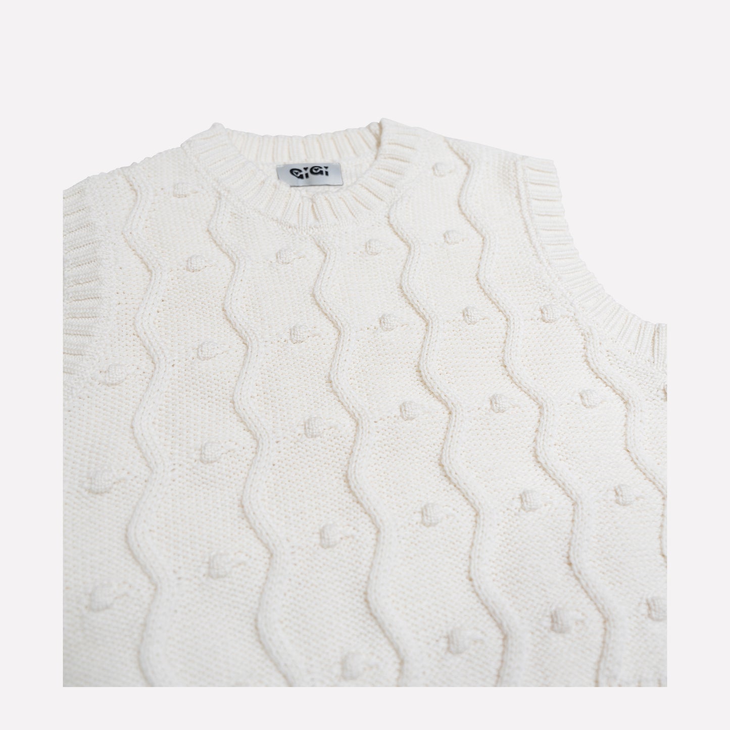 Bubble Vest in Ivory
