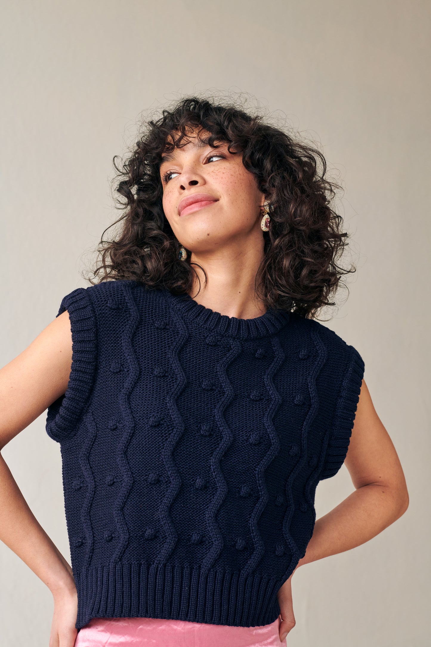 Bubble Vest in Navy