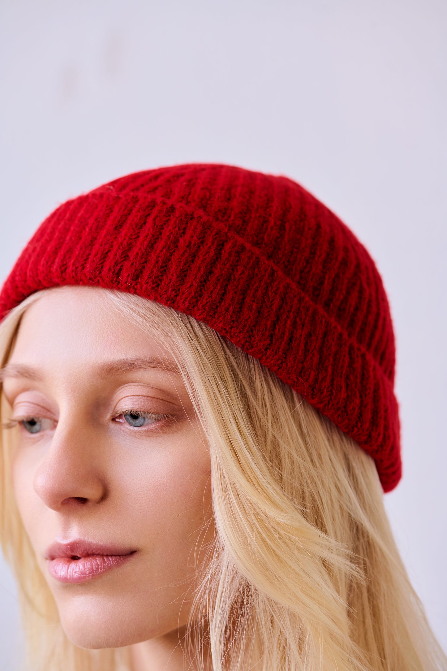 Tiny Beannie in Red