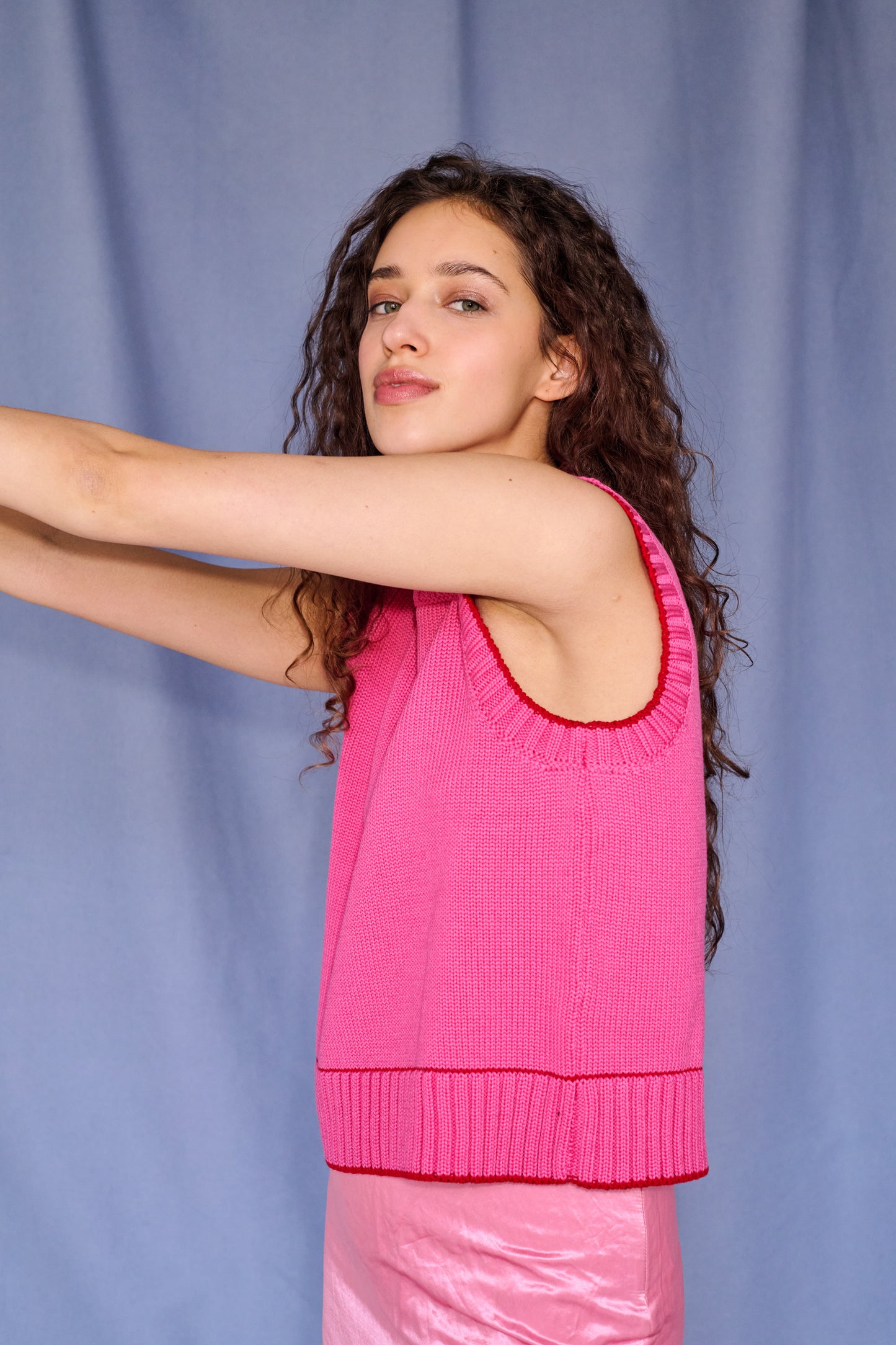 Lara Vest in Pink & Red