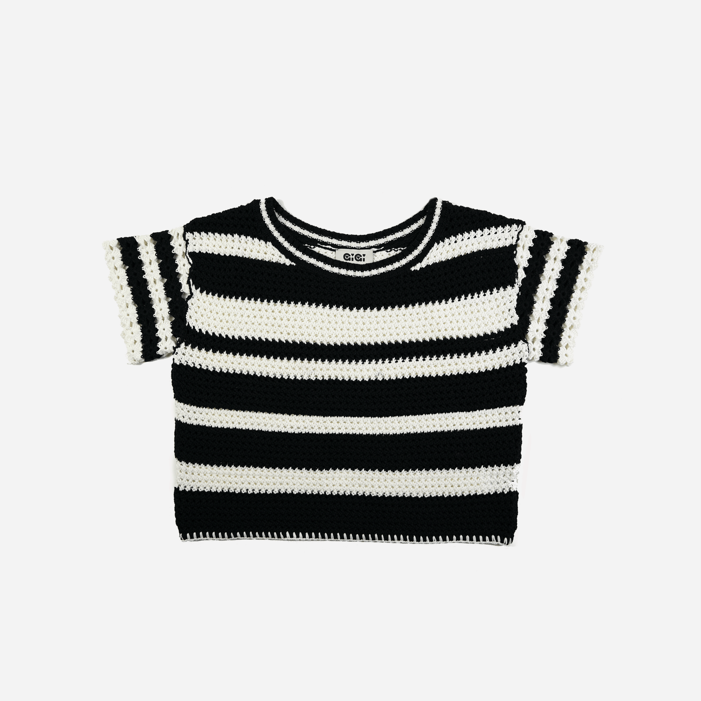 Flower T-shirt in Black and White