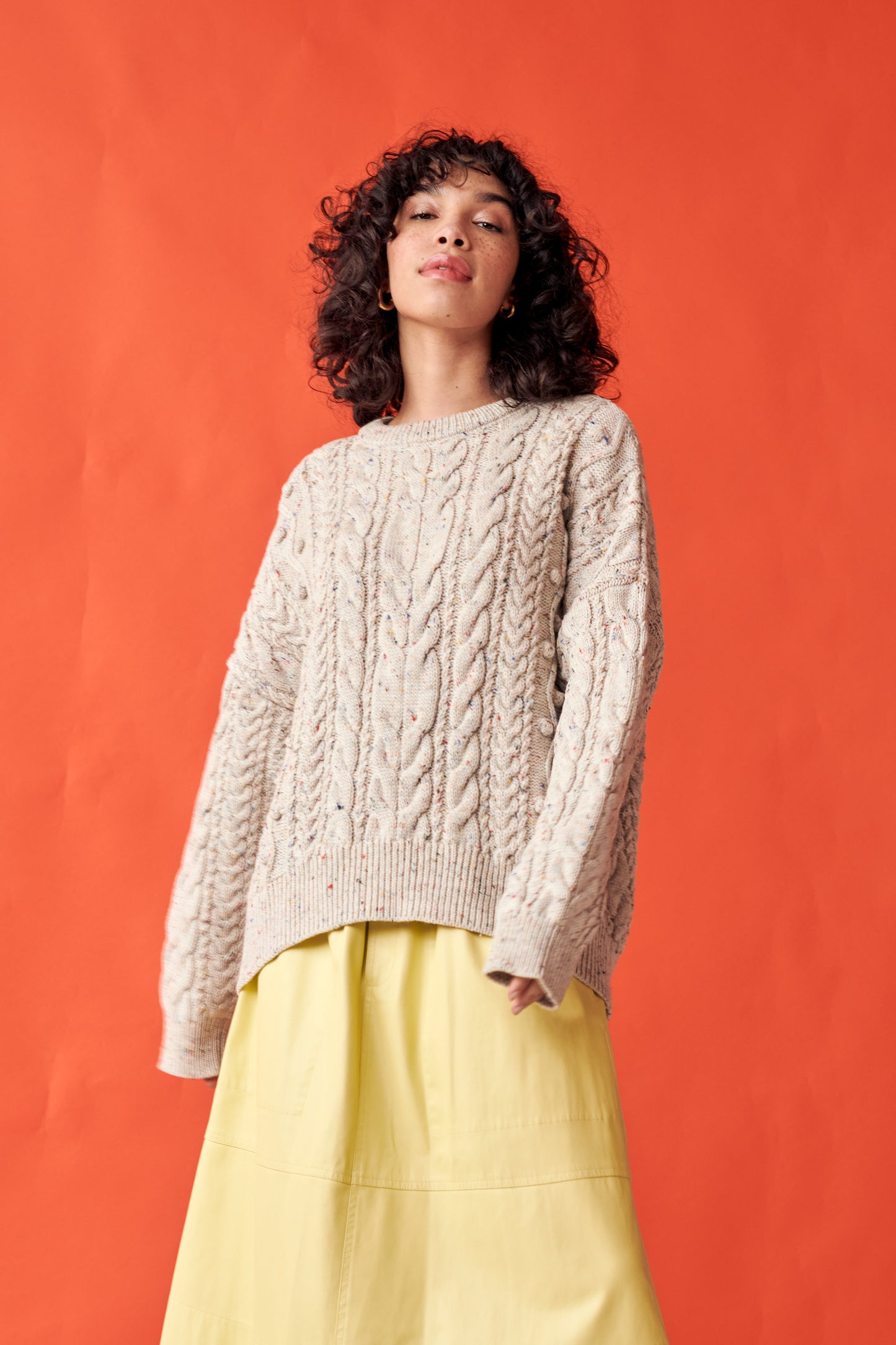 Oversized Cable Sweater in Natural Speckle