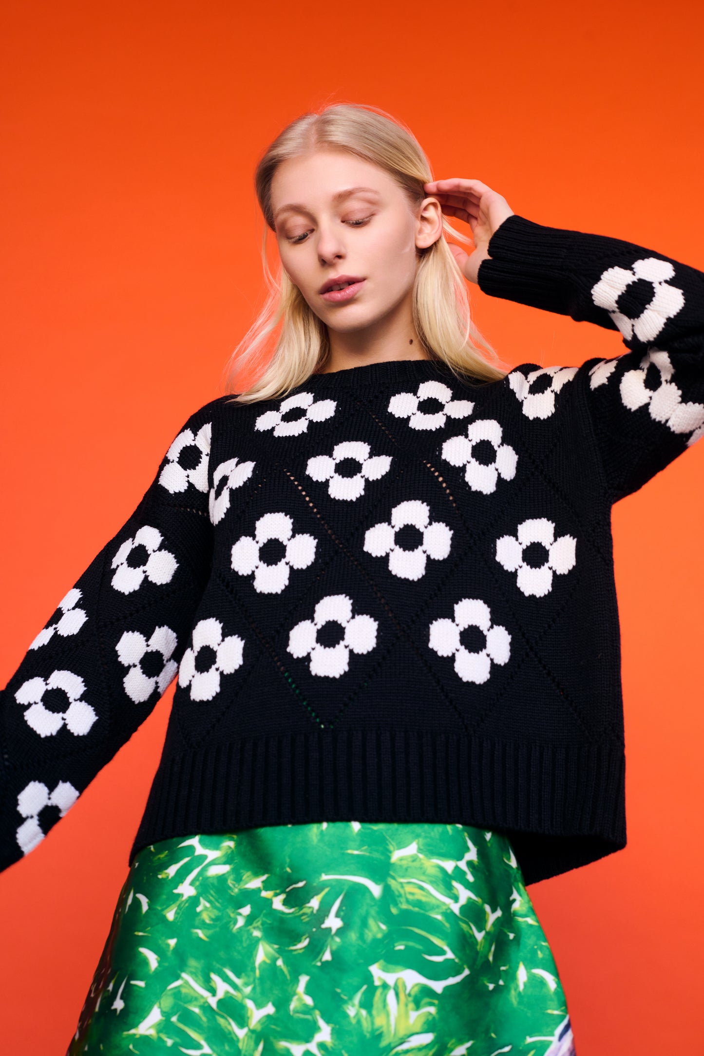 Flower Power Sweater in Black & Ivory