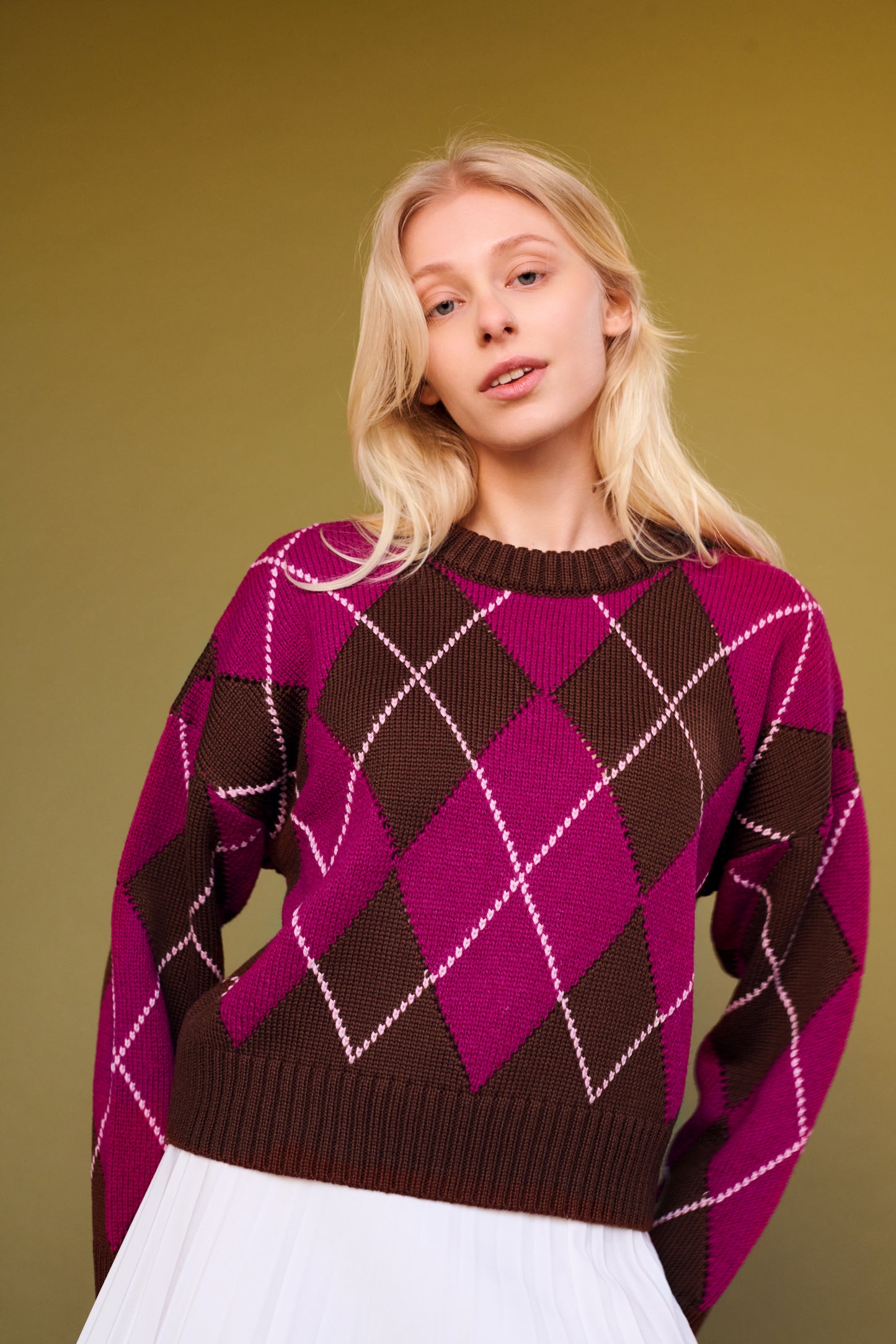Annie Argyle Sweater in Brown Magenta
