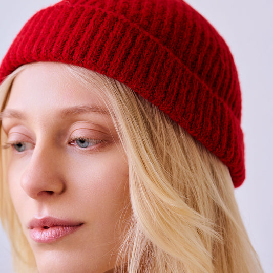Tiny Beannie in Red