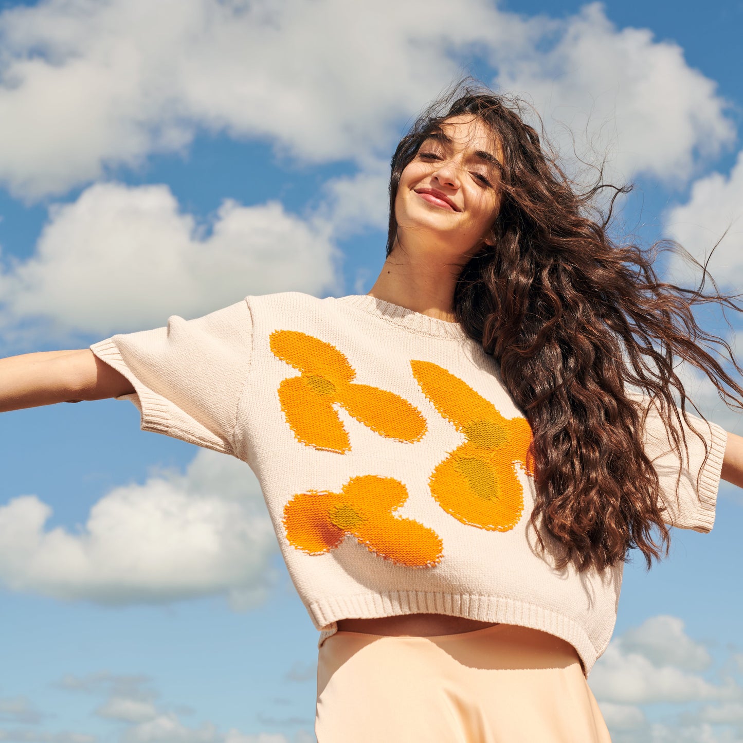 Flower Cotton Knit T-shirt in Natural