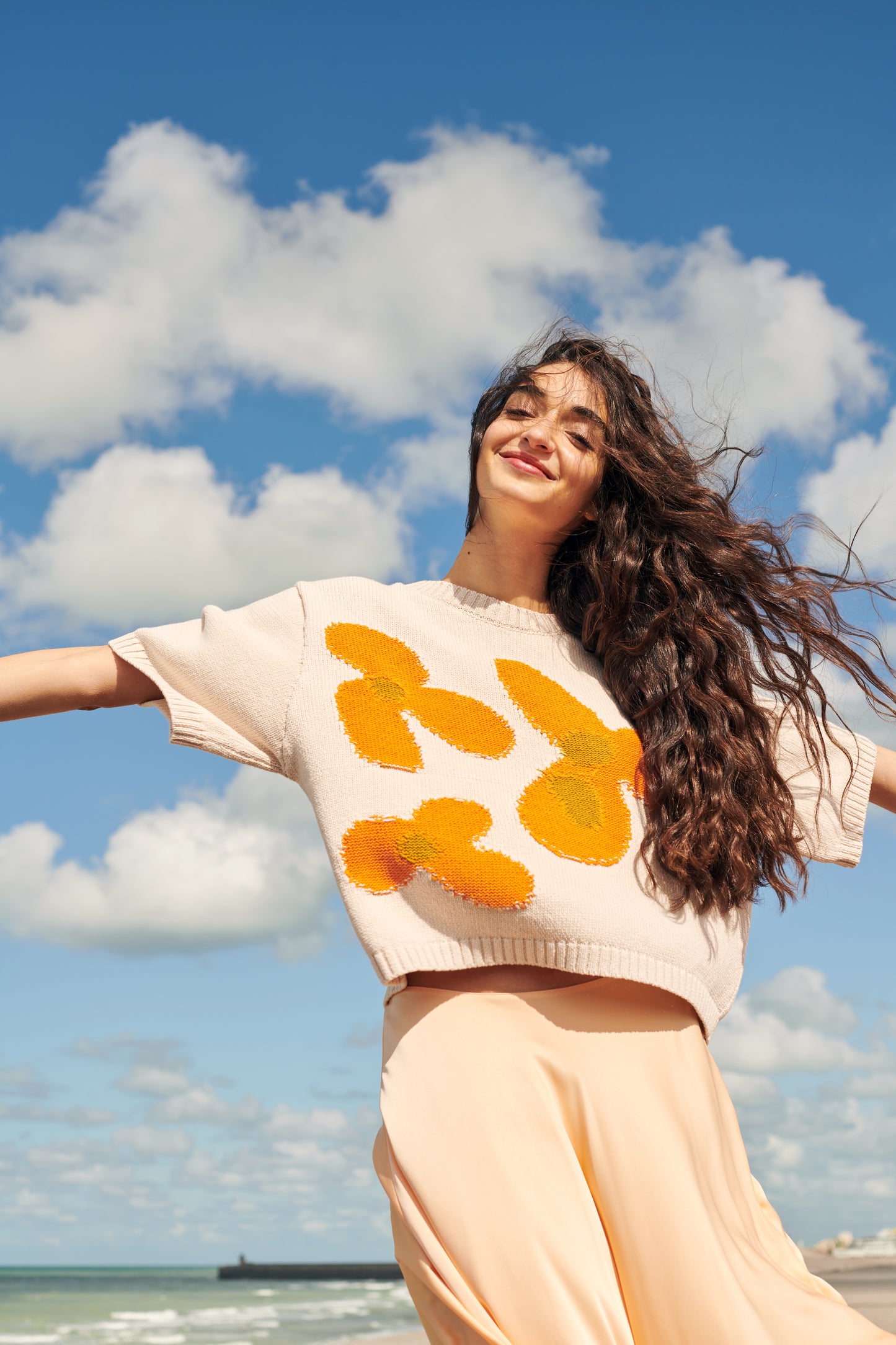 Flower Cotton Knit T-shirt in Natural